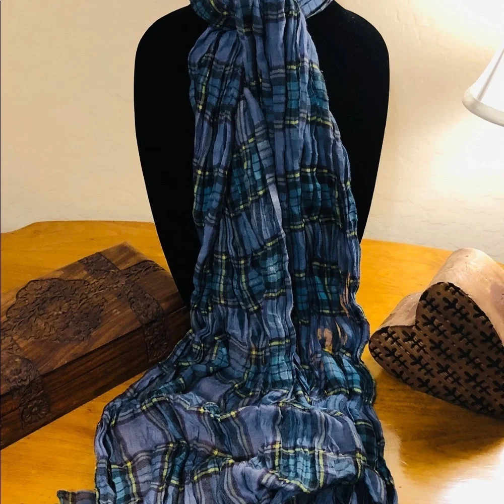 CEJON Women's Scarf Blue Plaid - Picture 4 of 7